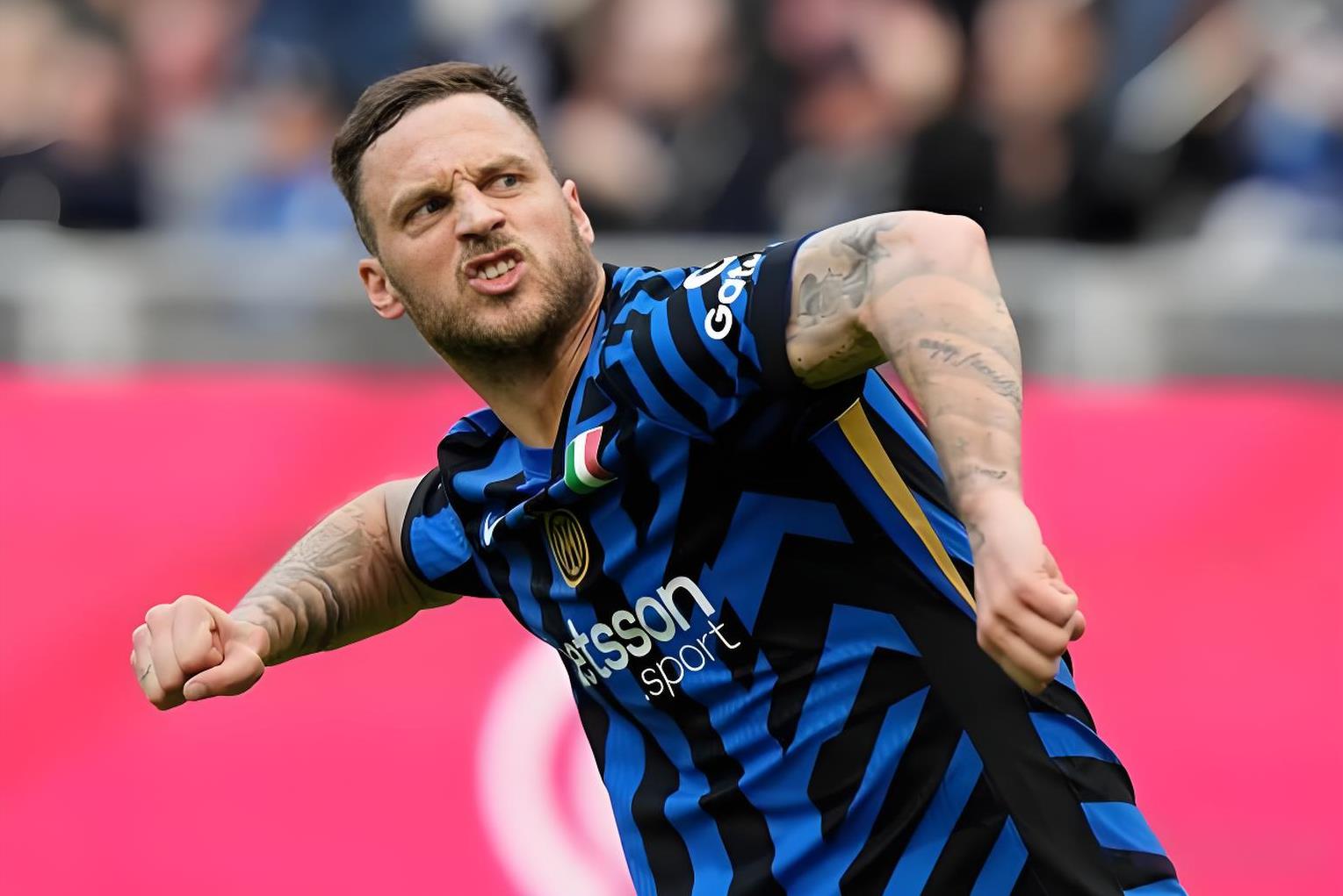 英雄联盟-风云突变！国际米兰冲刺阶段刷新队史纪录，荷甲版图或变，引发热议，赛季目标并未改变的简单介绍